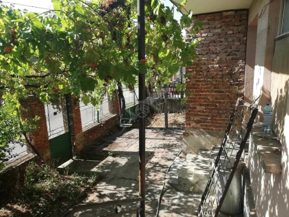 Къща в Средец - 160 кв.м за 415 €/кв.м - Снимка #1