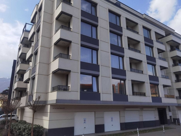 Дава се под наем Гараж / Паркомясто в София, 7-ми 11-ти километър - 35 кв.м за 159.12 € - Снимка #1