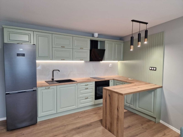 Тристаен апартамент в Велико Търново, Бузлуджа - 80 кв.м за 3175 €/кв.м - Снимка #1