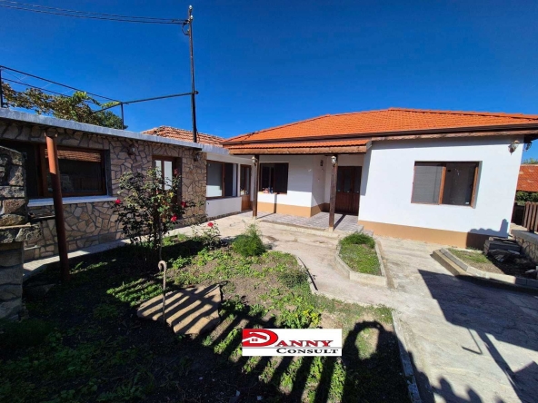 Къща в Велико Търново, Акация - 120 кв.м за 1125 €/кв.м - Снимка #1