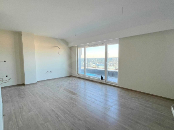 Тристаен апартамент в Пловдив, Гагарин - 84 кв.м за 905 €/кв.м - Снимка #1