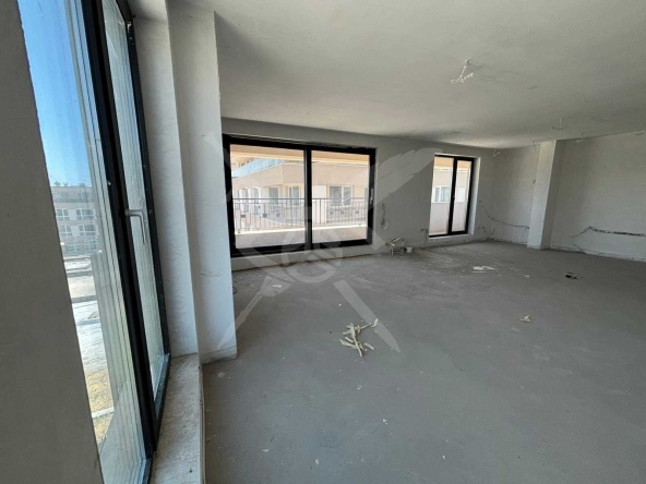 Двустаен апартамент в Пловдив, Христо Смирненски - 91 кв.м за 875 €/кв.м - Снимка #1