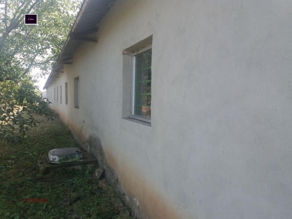 Склад в с. Левски, Област Варна - 874 кв.м за 108 €/кв.м - Снимка #1