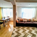 Дава се под наем Тристаен апартамент в Пловдив, Тракия - 100 кв.м за 488.58 € - Снимка #1