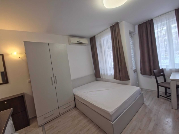 Дава се под наем Едностаен апартамент в София, Студентски град - 42 кв.м за 398.82 € - Снимка #1