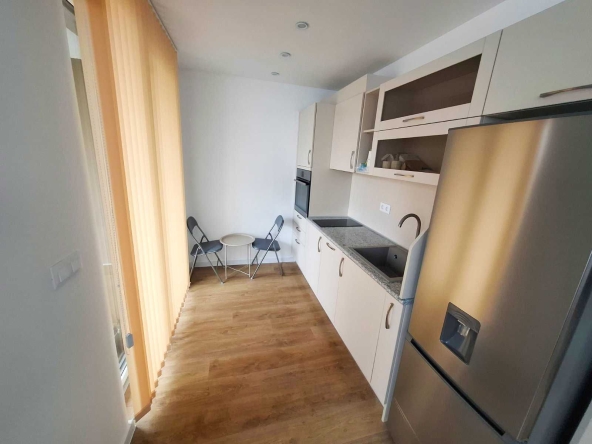 Дава се под наем Двустаен апартамент в Шумен, Тракия - 55 кв.м за 368.73 € - Снимка #1