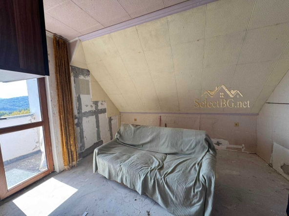 Дава се под наем Двустаен апартамент в Велико Търново, Бузлуджа - 48 кв.м за 54200 € - Снимка #1