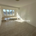 Дава се под наем Двустаен апартамент в Бургас, Славейков - 70 кв.м за 328.95 € - Снимка #1