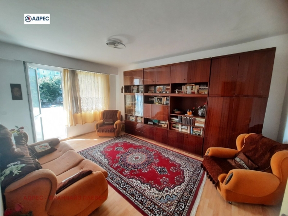 Едностаен апартамент в Враца, Дъбника - 42 кв.м за 814 €/кв.м - Снимка #1
