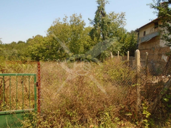 Парцел в с. Кондолово, Област Бургас - 600 кв.м за 16 €/кв.м - Снимка #1