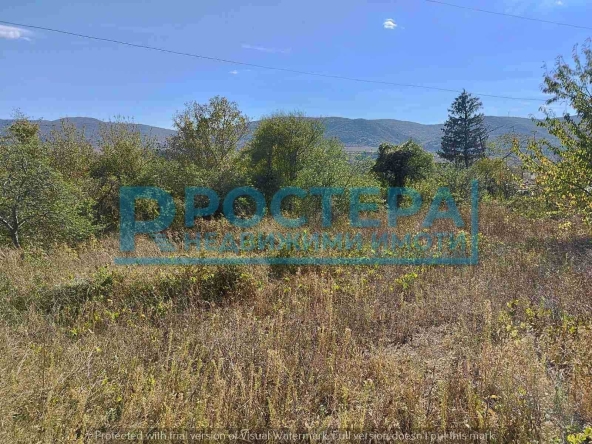 Парцел в Търговище, Вилна зона - 708 кв.м за 13 €/кв.м - Снимка #1