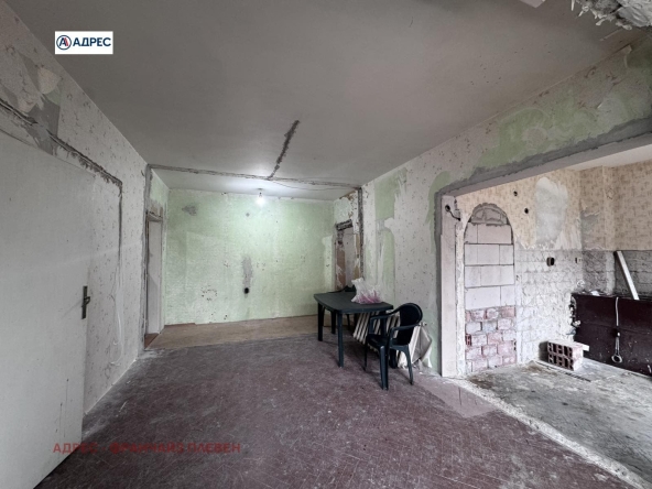 Двустаен апартамент в с. Ясен, Област Плевен - 68 кв.м за 375 €/кв.м - Снимка #1