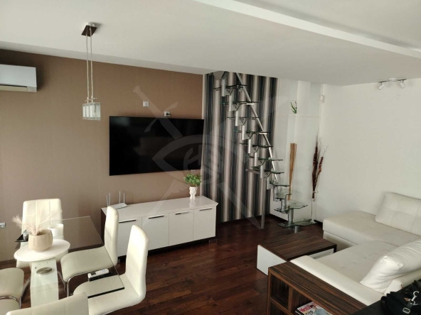 Мезонет в Бургас, Зорница - 102 кв.м за 1168 €/кв.м - Снимка #1