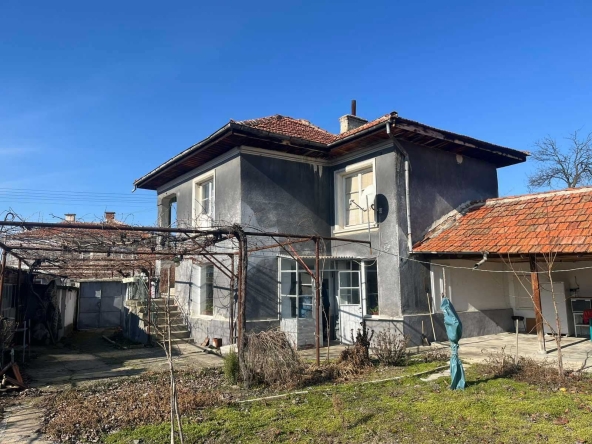 Къща в с. Старо Железаре, Област Пловдив - 120 кв.м за 425 €/кв.м - Снимка #1
