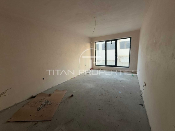 Тристаен апартамент в Пловдив, Кършияка - 124 кв.м за 692 €/кв.м - Снимка #1