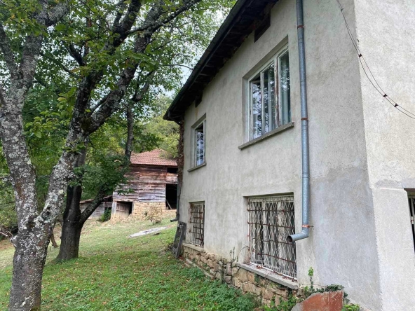Къща в с. Кръвеник, Област Габрово - 78 кв.м за 654 €/кв.м - Снимка #1