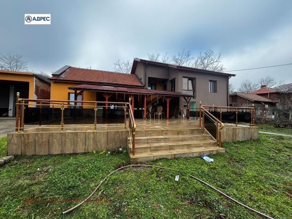 Къща в с. Комарево, Област Плевен - 100 кв.м за 434 €/кв.м - Снимка #1