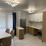 Тристаен апартамент в Пловдив, Център - 101 кв.м за 753 €/кв.м - Снимка #1