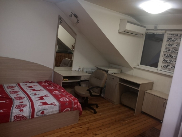 Дава се под наем Едностаен апартамент в Враца, Квартал 72 - 20 кв.м за 179.52 € - Снимка #1