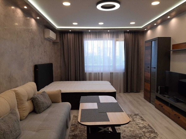 Дава се под наем Едностаен апартамент в София, Младост 3 - 40 кв.м за 382.5 € - Снимка #1