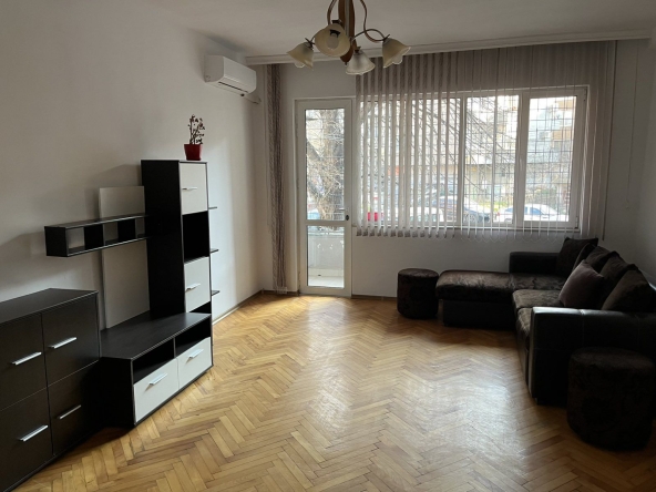 Дава се под наем Двустаен апартамент в Асеновград - 78 кв.м за 318.75 € - Снимка #1