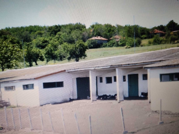 Промишлена сграда в Кърджали, Възрожденци - 13075 кв.м за 7 €/кв.м - Снимка #1