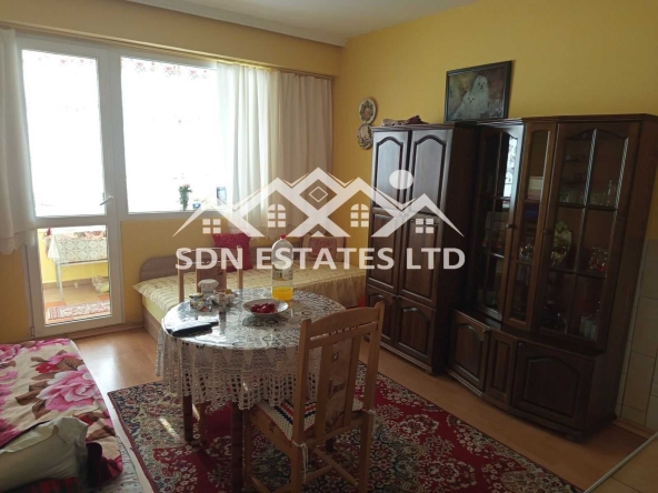 Двустаен апартамент в Казанлък - 84 кв.м за 881 €/кв.м - Снимка #1