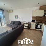 Двустаен апартамент в Варна, Център - 78 кв.м за 491 €/кв.м - Снимка #1