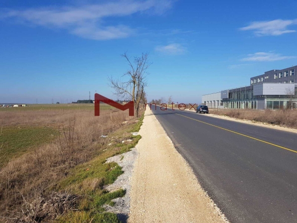 Парцел в Варна, м-т Акчелар - 5400 кв.м за 16 €/кв.м - Снимка #1