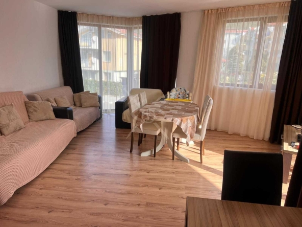 Тристаен апартамент в Свети Влас - 112 кв.м за 1143 €/кв.м - Снимка #1