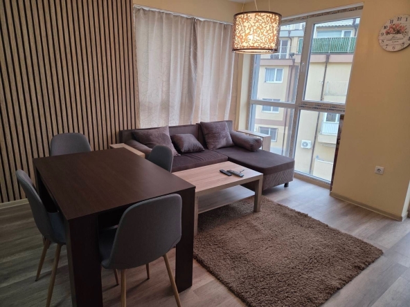 Дава се под наем Двустаен апартамент в Варна, Базар Левски - 60 кв.м за 388.62 € - Снимка #1