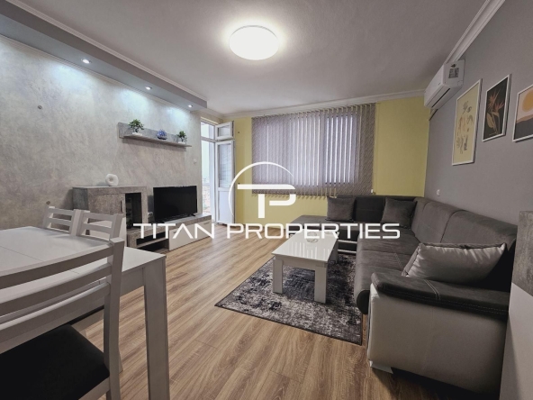 Дава се под наем Тристаен апартамент в Пловдив, Център - 78 кв.м за 598.23 € - Снимка #1