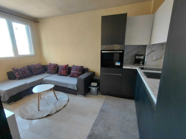Дава се под наем Двустаен апартамент в София, Банишора - 41 кв.м за 508.47 € - Снимка #1