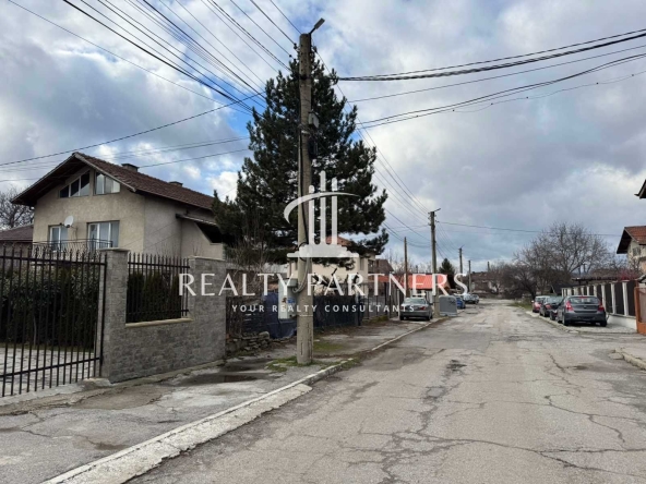 Етаж от къща в Перник, Църква - 86 кв.м за 410 €/кв.м - Снимка #1