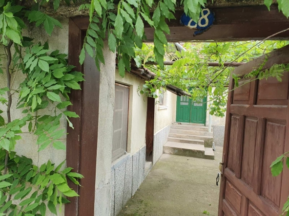 Къща в с. Горно Белево, Област Стара Загора - 80 кв.м за 179 €/кв.м - Снимка #1