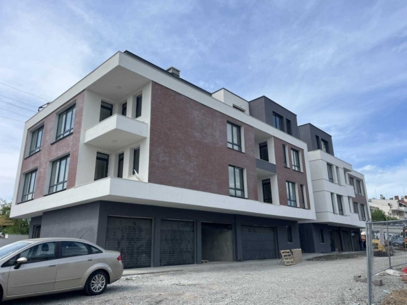 Тристаен апартамент в Созопол - 87 кв.м за 1079 €/кв.м - Снимка #1