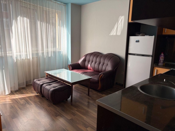 Дава се под наем Тристаен апартамент в София, Люлин 3 - 70 кв.м за 697.17 € - Снимка #1