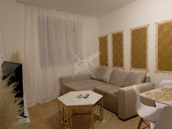 Тристаен апартамент в к.к. Слънчев бряг - 72 кв.м за 595 €/кв.м - Снимка #1