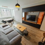 Дава се под наем Двустаен апартамент в София, Бъкстон - 75 кв.м за 438.6 € - Снимка #1