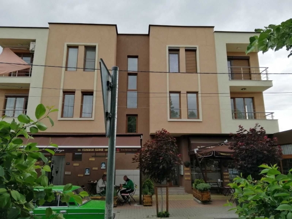 Дава се под наем Двустаен апартамент в Казанлък - 65 кв.м за 398.82 € - Снимка #1