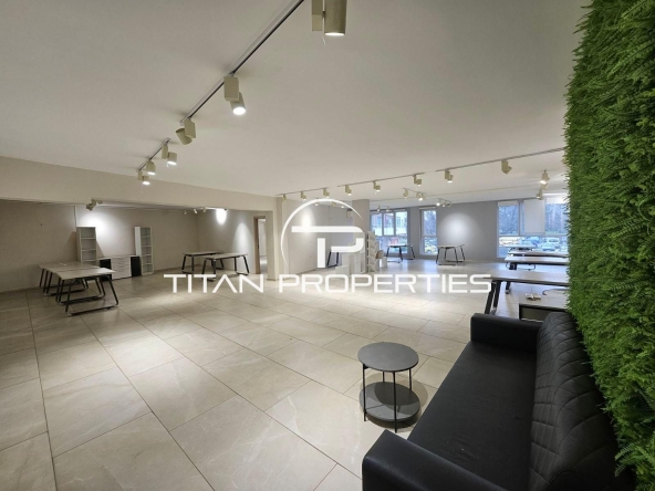 Дава се под наем Офис в Бургас, Славейков - 250 кв.м за 1246.44 € - Снимка #1