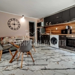 Дава се под наем Двустаен апартамент в Велико Търново, Център - 42 кв.м за 359.04 € - Снимка #1