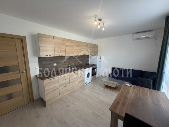 Дава се под наем Двустаен апартамент в Велико Търново, Картала - 50 кв.м за 348.84 € - Снимка #1