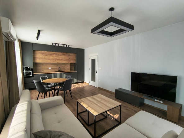 Двустаен апартамент в Пловдив, Христо Смирненски - 137 кв.м за 726 €/кв.м - Снимка #1