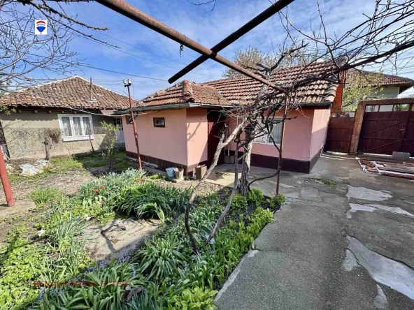 Къща в Две могили - 50 кв.м за 367 €/кв.м - Снимка #1