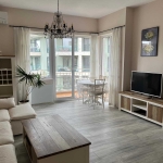 Дава се под наем Двустаен апартамент в к.к. Св.Св. Константин и Елена - 70 кв.м за 698.19 € - Снимка #1