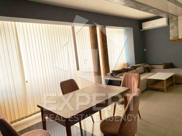 Дава се под наем Тристаен апартамент в Варна, Трошево - 100 кв.м за 598.23 € - Снимка #1
