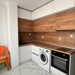 Дава се под наем Четиристаен апартамент в Асеновград - 88 кв.м за 398.82 € - Снимка #1