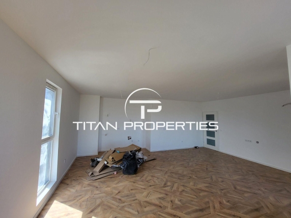 Четиристаен апартамент в Бургас, Изгрев - 160 кв.м за 1195 €/кв.м - Снимка #1