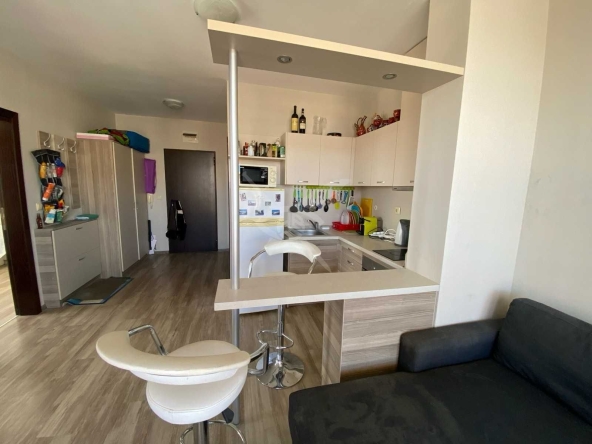 Тристаен апартамент в Свети Влас - 92 кв.м за 754 €/кв.м - Снимка #1